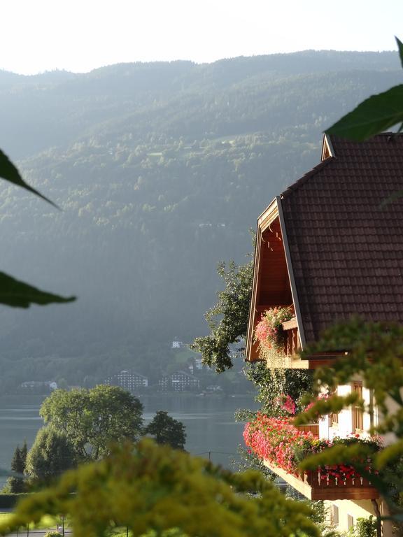 Pension Neuhof ออสซิอัค ภายนอก รูปภาพ